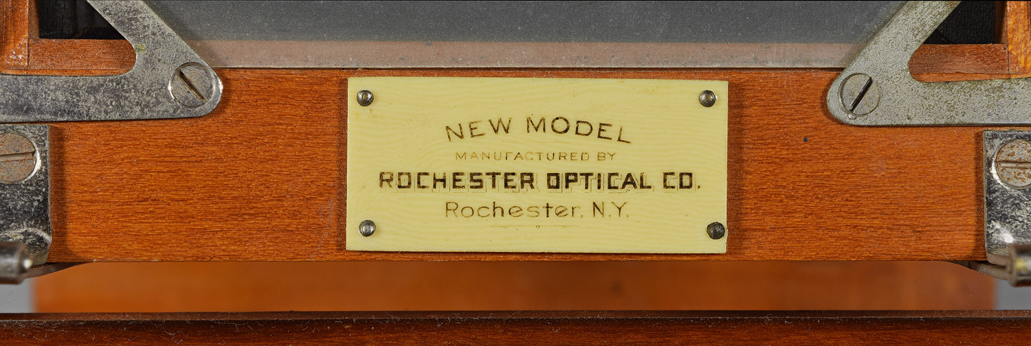 1112.Rochester.Optical.Co.-New.Model.Var.3-3x4-label.lower.ground.glass.frame-1500.jpg