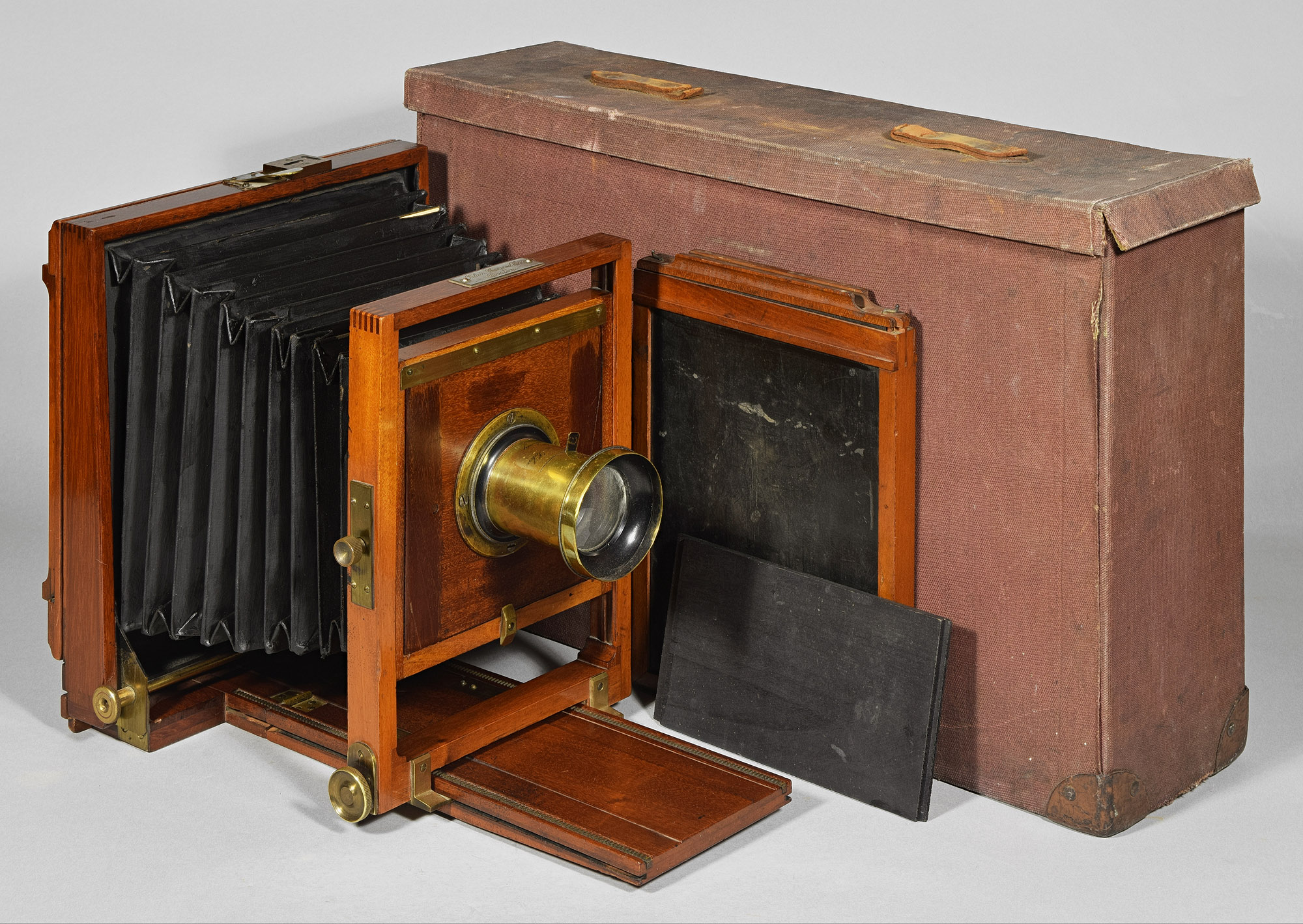 1183.Blair.Camera.Co.-Cincinnati.RB.Imp.Var.2-6x8-a-with.case&holder-2000.jpg