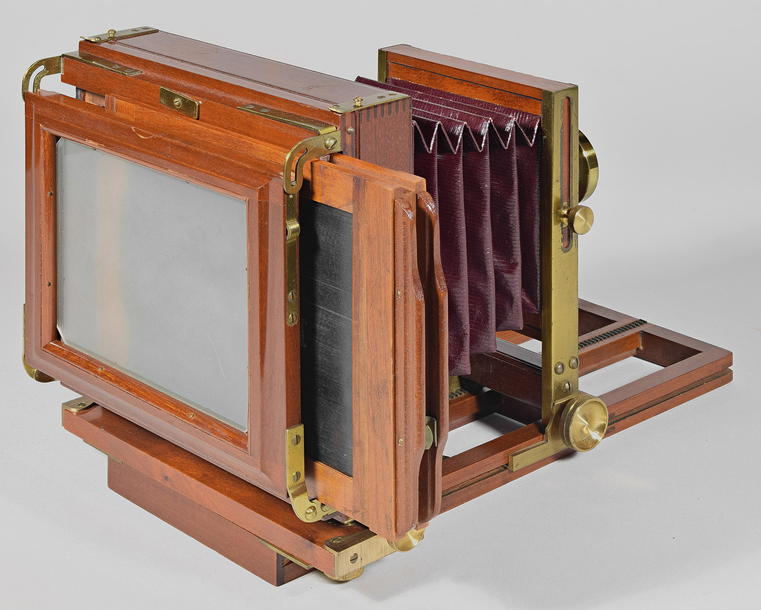 1253.Eastman.Dry.Plate&Film-Interchangable.View.Var.2-4.5x5.5-f-gg.frame.out.with.plate.holder-1500.jpg