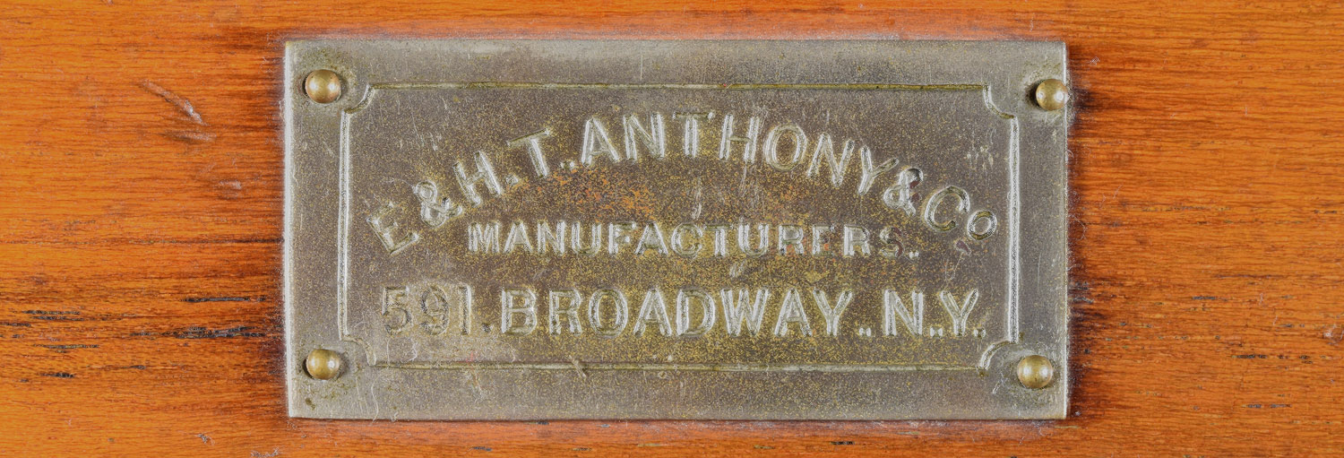 anthonynovelette4x5e149.jpg (17211 bytes)