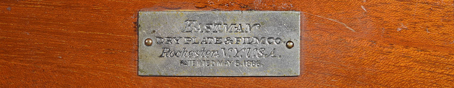 1297.eastman.dp&f-eastman-walker.roll.holder.var.1.2-8x10-6.label-1500.jpg