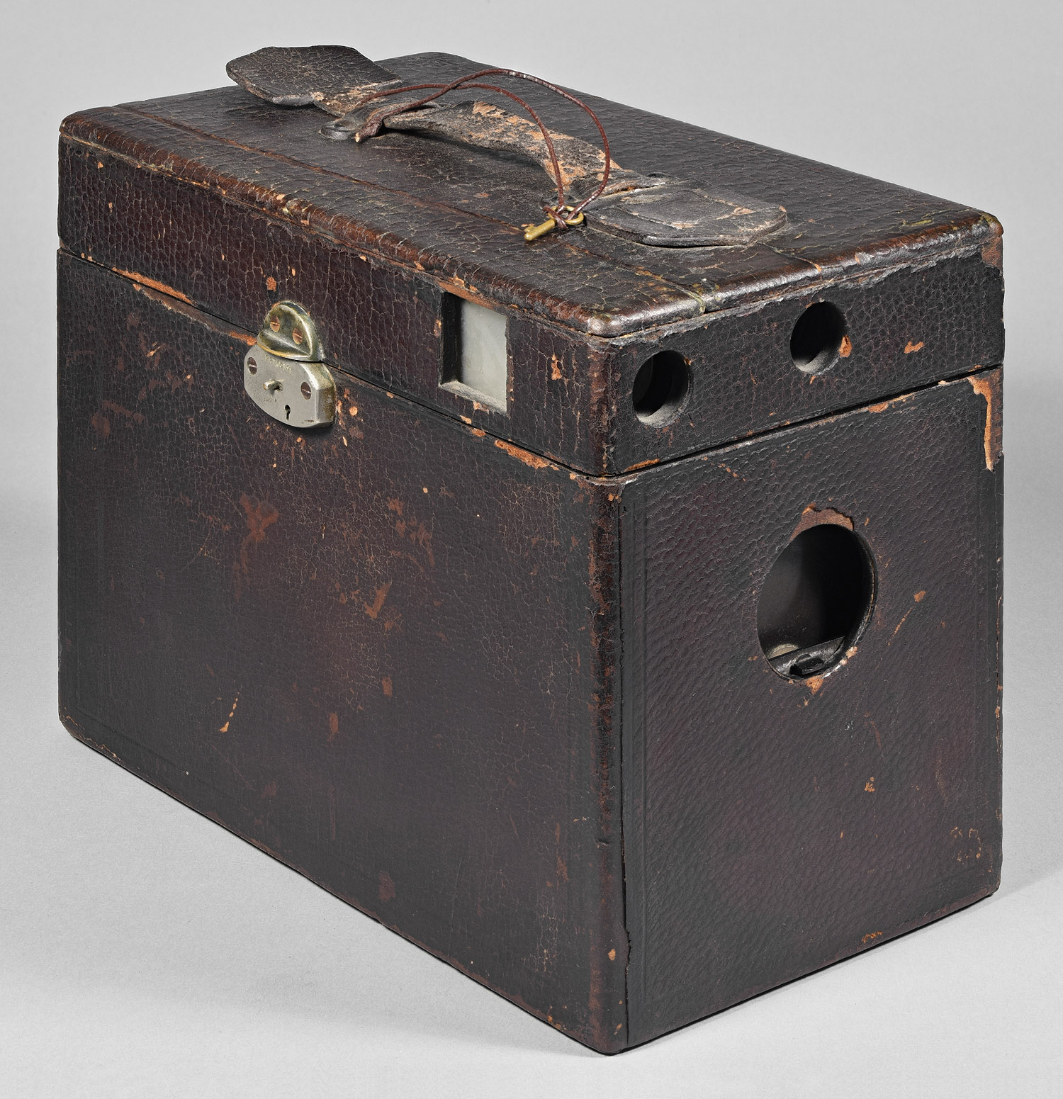 1220.american.optical.detective.camera-exterior-4x5-a-1500.jpg