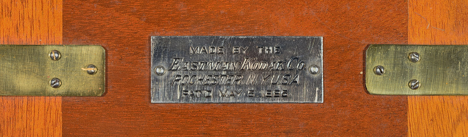 1283.Eastman.Kodak.Co.-Eastman-Walker.Roll.Holder.Var.3.5-4x5-label.on.holder-1500.jpg